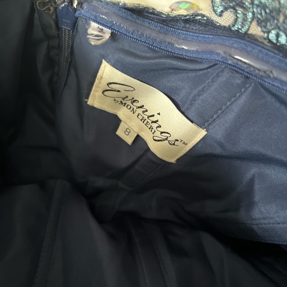 Beaded mermaid style dress - Picture 5 of 5